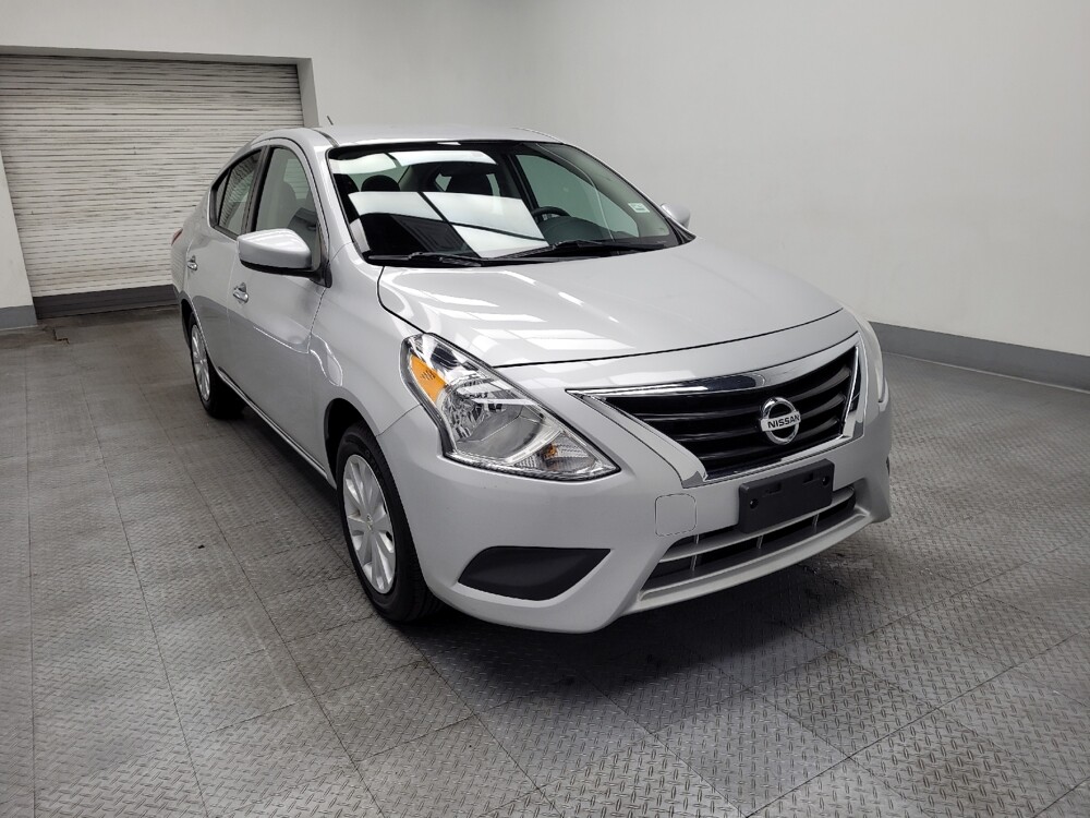 2019 Nissan Versa in Las Vegas, NV 89102 - 18100255 13