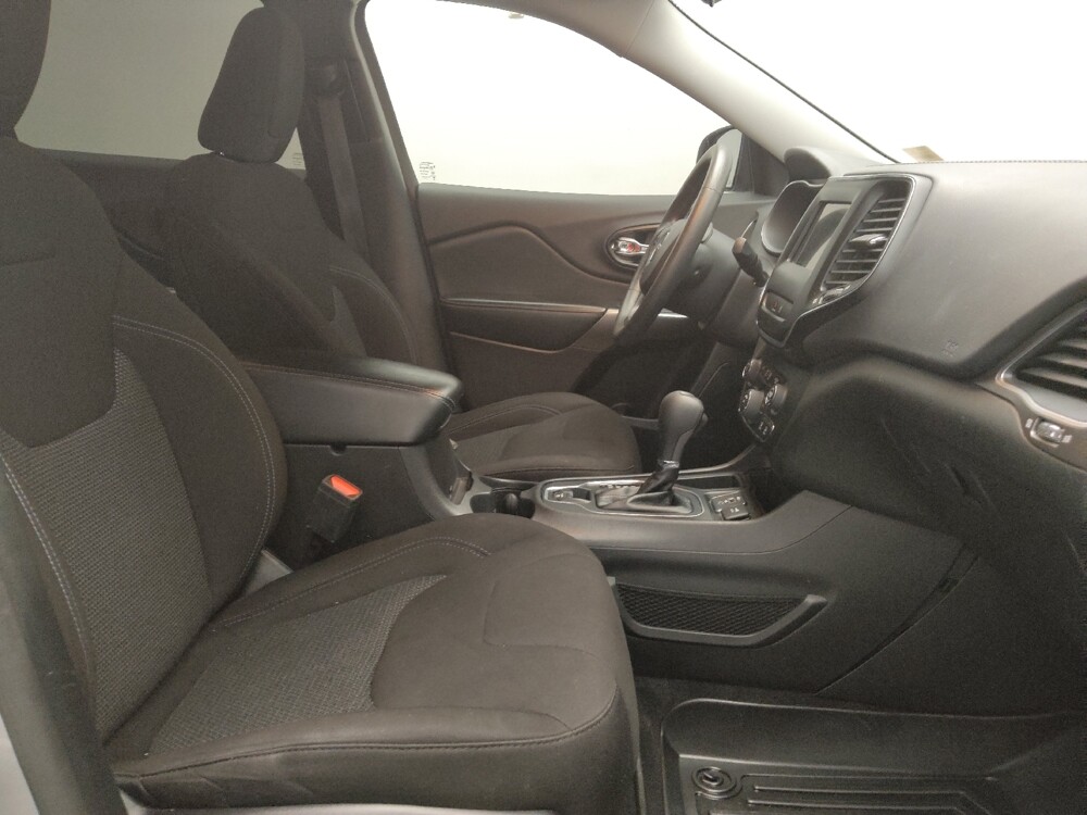 2021 Jeep Cherokee in Lubbock, TX 79424 - 18100256 21