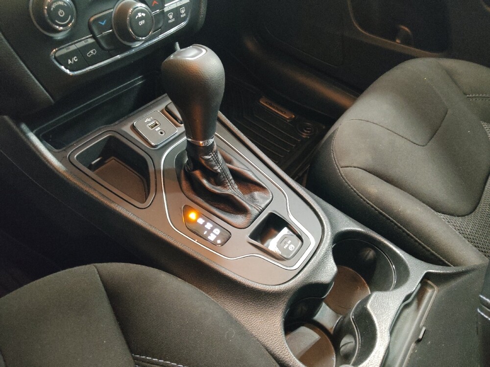 2021 Jeep Cherokee in Lubbock, TX 79424 - 18100256 26