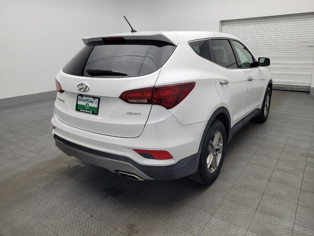 2018 Hyundai Santa Fe in Kissimmee, FL 34744 - 18100260 9