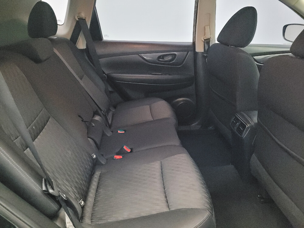 2019 Nissan Rogue in West Palm Beach, FL 33409 - 18100261 19