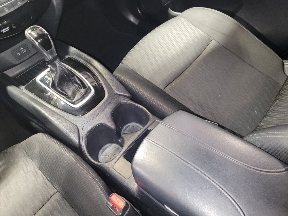 2019 Nissan Rogue in West Palm Beach, FL 33409 - 18100261 26