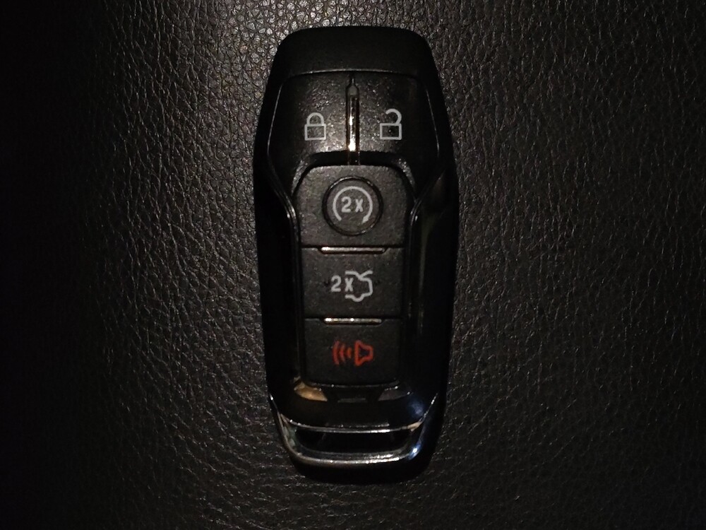 2017 Lincoln MKC in Hialeah, FL 33014 - 18100263 32