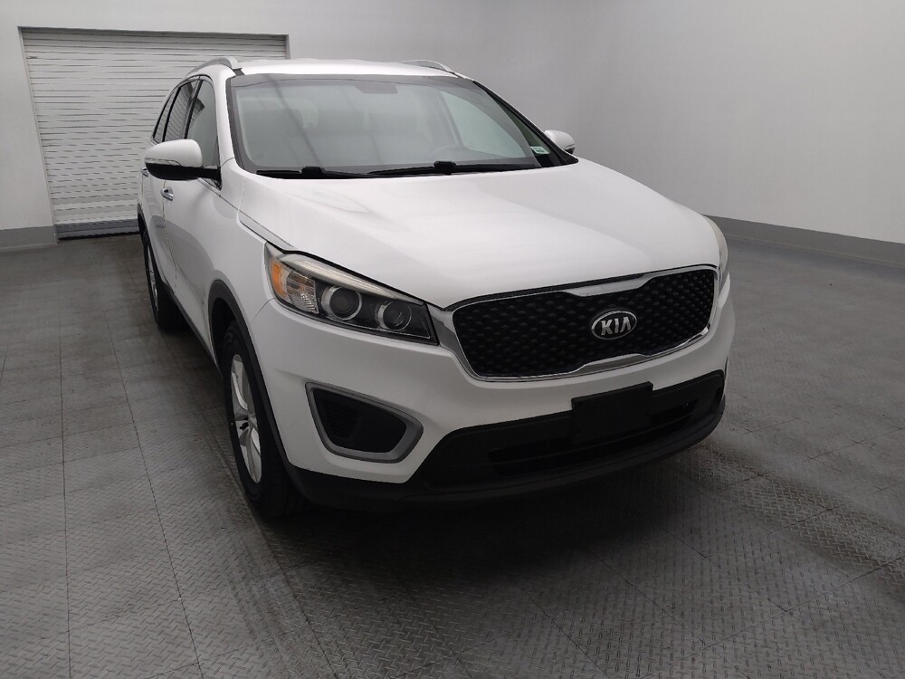 2016 Kia Sorento in Gainesville, FL 32609 - 18100264 14