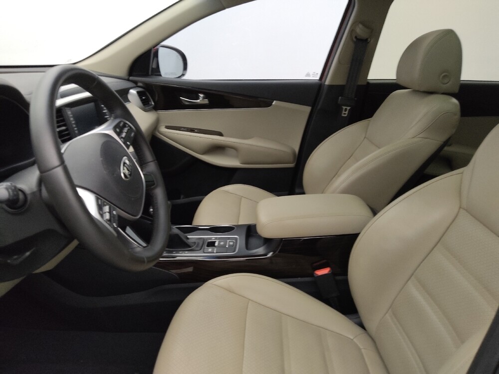 2020 Kia Sorento in Tampa, FL 33619 - 18100273 17