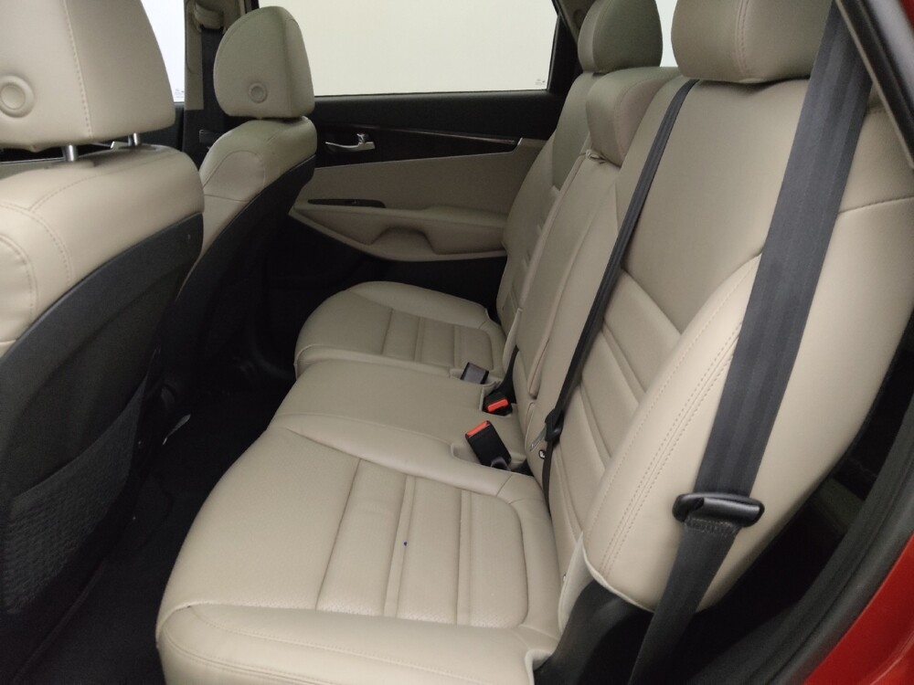 2020 Kia Sorento in Tampa, FL 33619 - 18100273 18