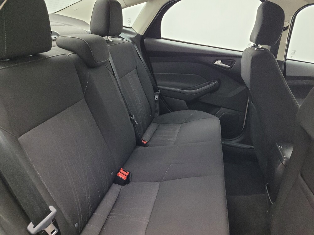 2017 Ford Focus in Fayetteville, NC 28304 - 18100274 19
