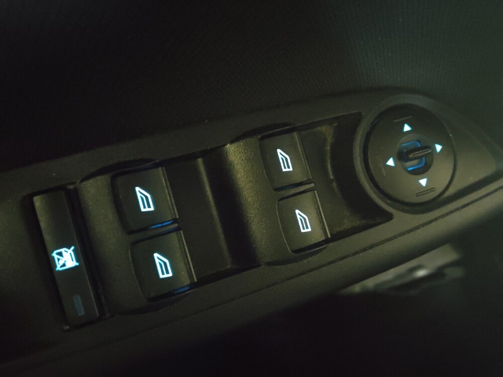 2017 Ford Focus in Fayetteville, NC 28304 - 18100274 27