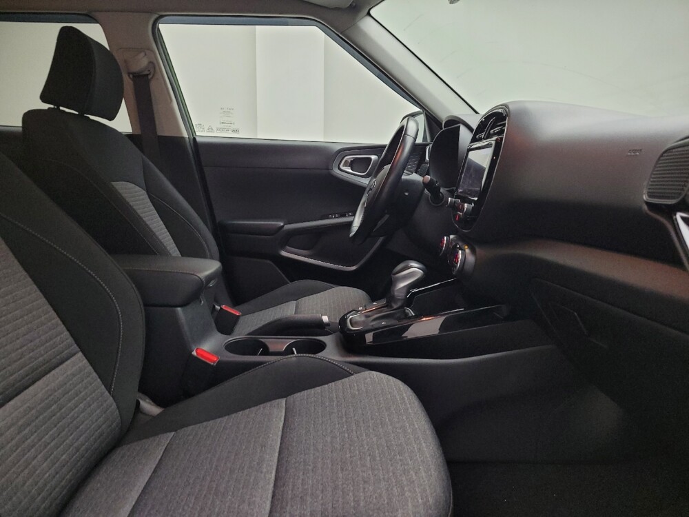 2020 Kia Soul in Grand Rapids, MI 49508 - 18100276 21