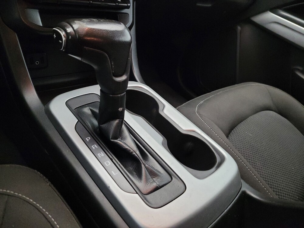 2019 Chevrolet Colorado in Glendale, AZ 85301 - 18100278 26