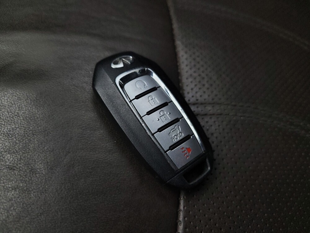 2019 INFINITI QX60 in Glendale, AZ 85301 - 18100279 32