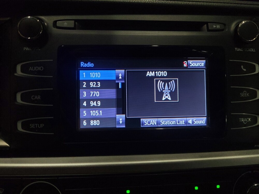 2019 Toyota Highlander in Richmond, VA 23235 - 18100286 25