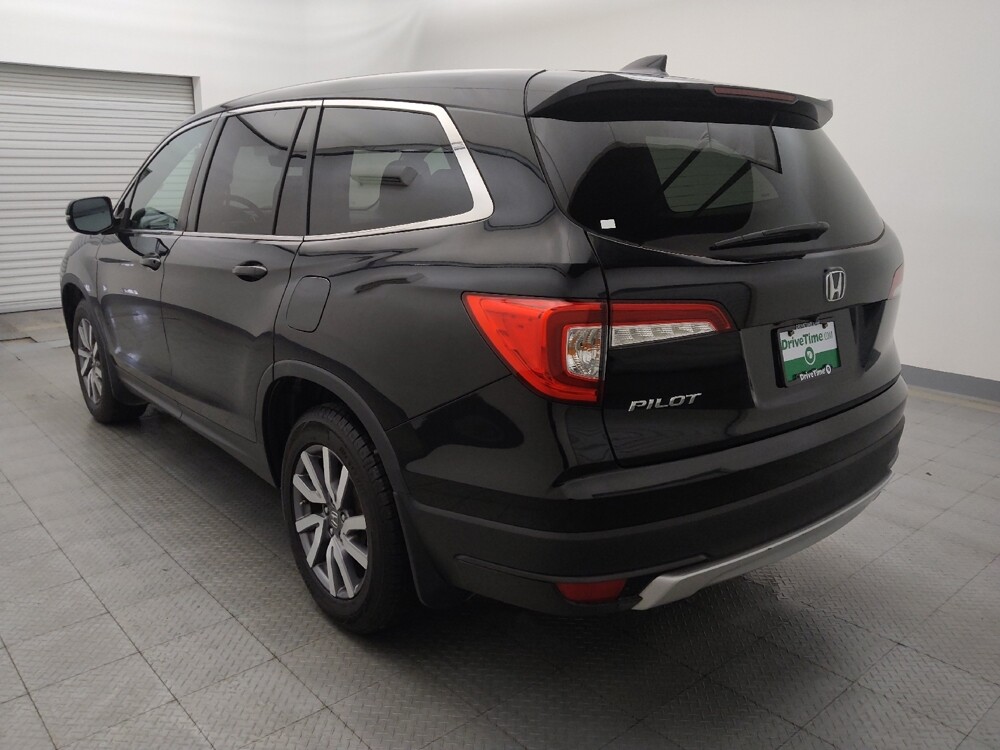 2019 Honda Pilot in Houston, TX 77060 - 18100288 5