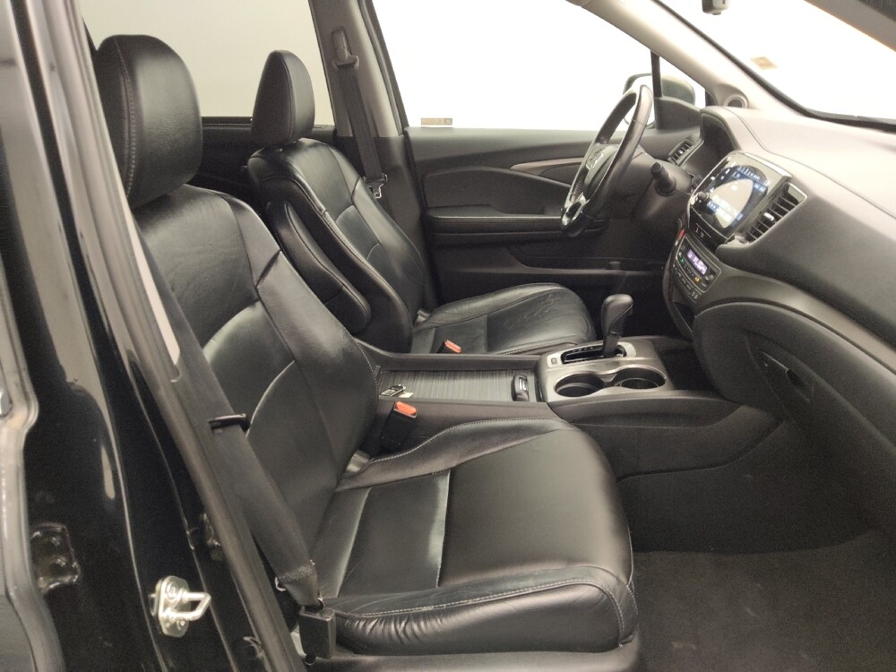 2019 Honda Pilot in Houston, TX 77060 - 18100288 21