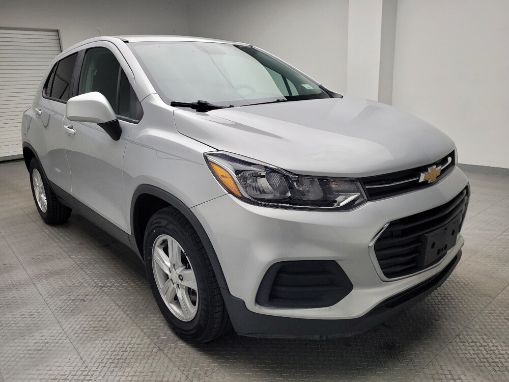 2019 Chevrolet Trax in Taylor, MI 48180 - 18100291 13
