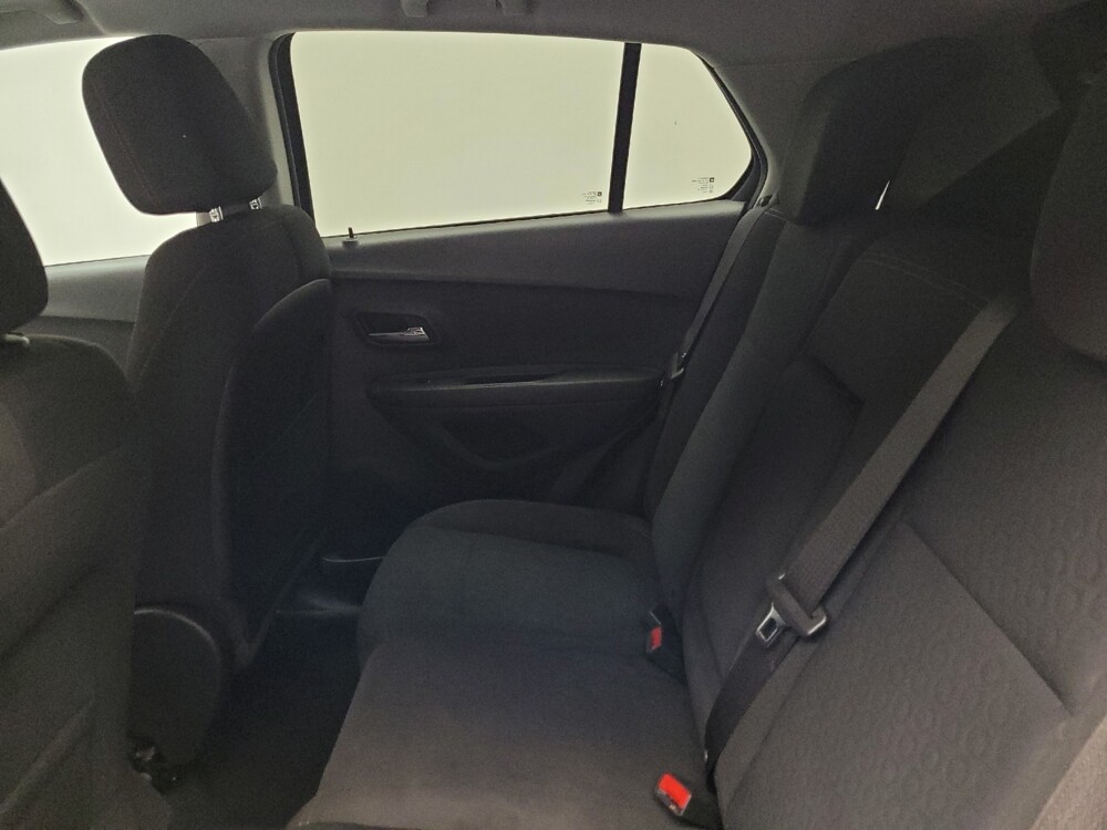 2019 Chevrolet Trax in Taylor, MI 48180 - 18100291 18