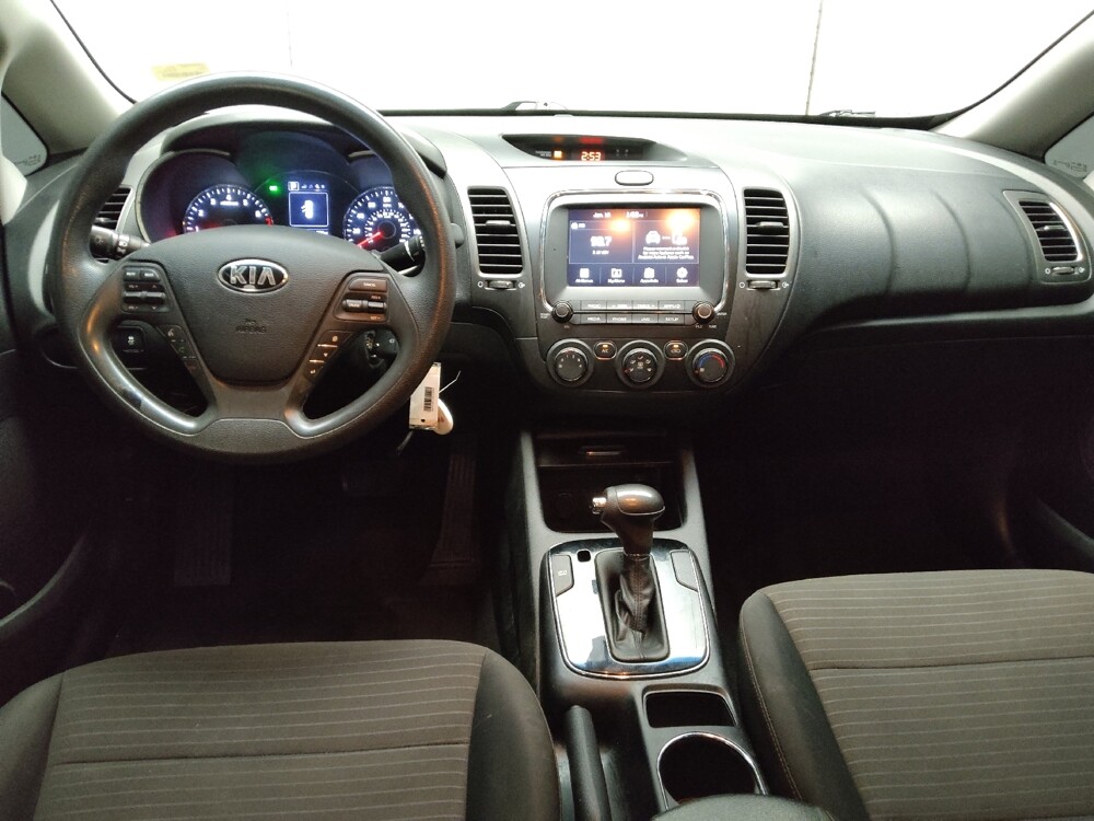 2018 Kia Forte in Tulsa, OK 74145 - 18100293 22