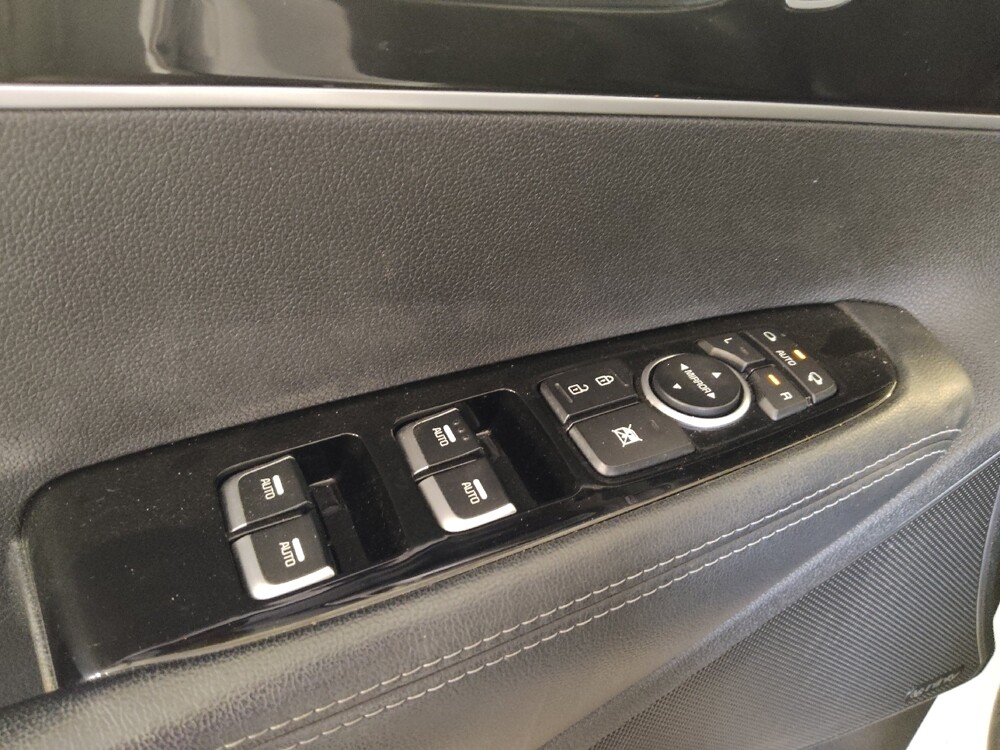 2016 Kia Sorento in Columbus, GA 31909 - 18100295 27