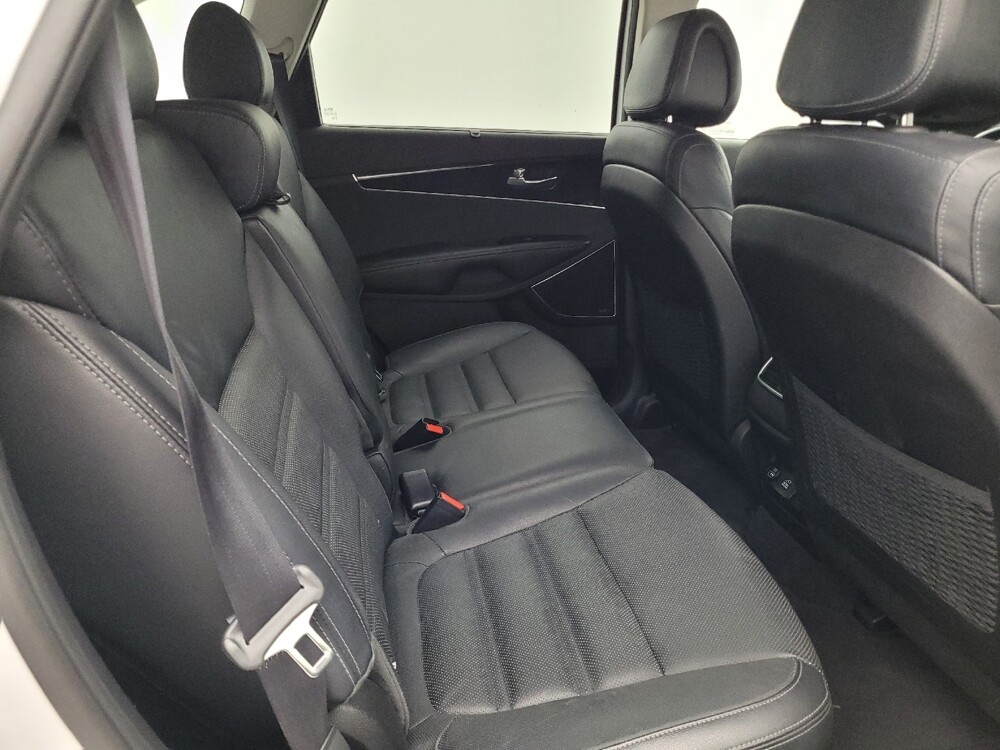 2016 Kia Sorento in Columbus, GA 31909 - 18100295 19