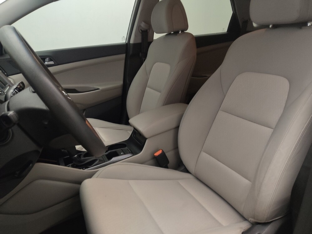 2017 Hyundai Tucson in Hialeah, FL 33014 - 18100297 17