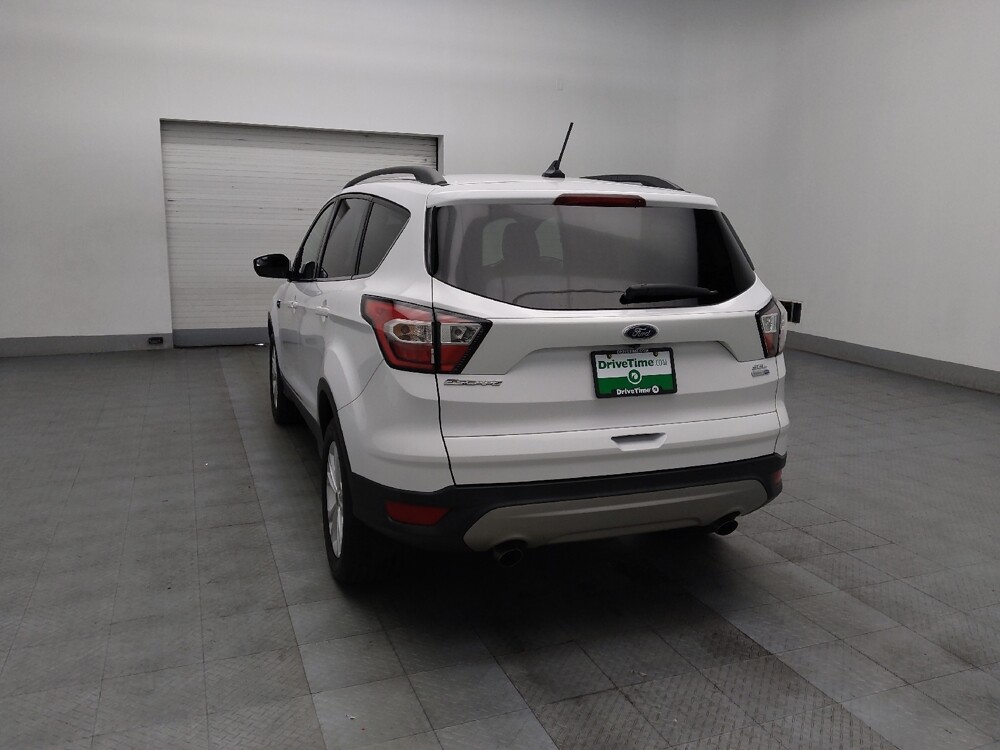 2018 Ford Escape in Stone Mountain, GA 30083 - 18100299 5