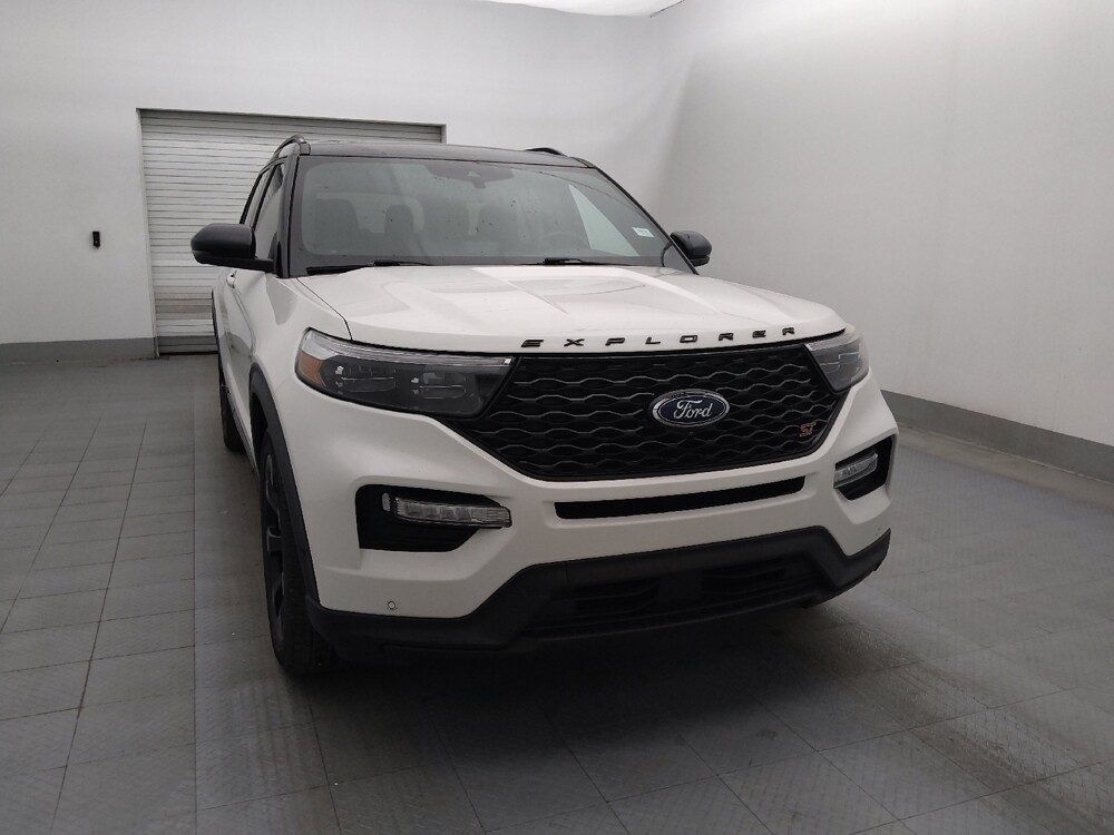 2021 Ford Explorer in Tampa, FL 33619 - 18100300 14
