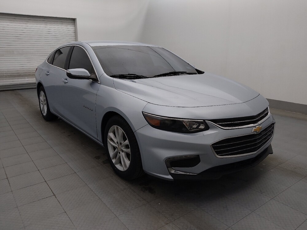 2018 Chevrolet Malibu in Clearwater, FL 33764 - 18100301 13