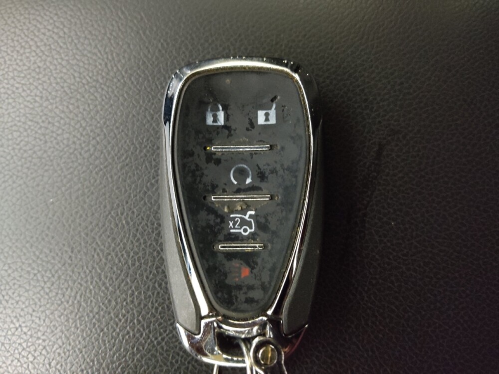 2018 Chevrolet Malibu in Clearwater, FL 33764 - 18100301 32