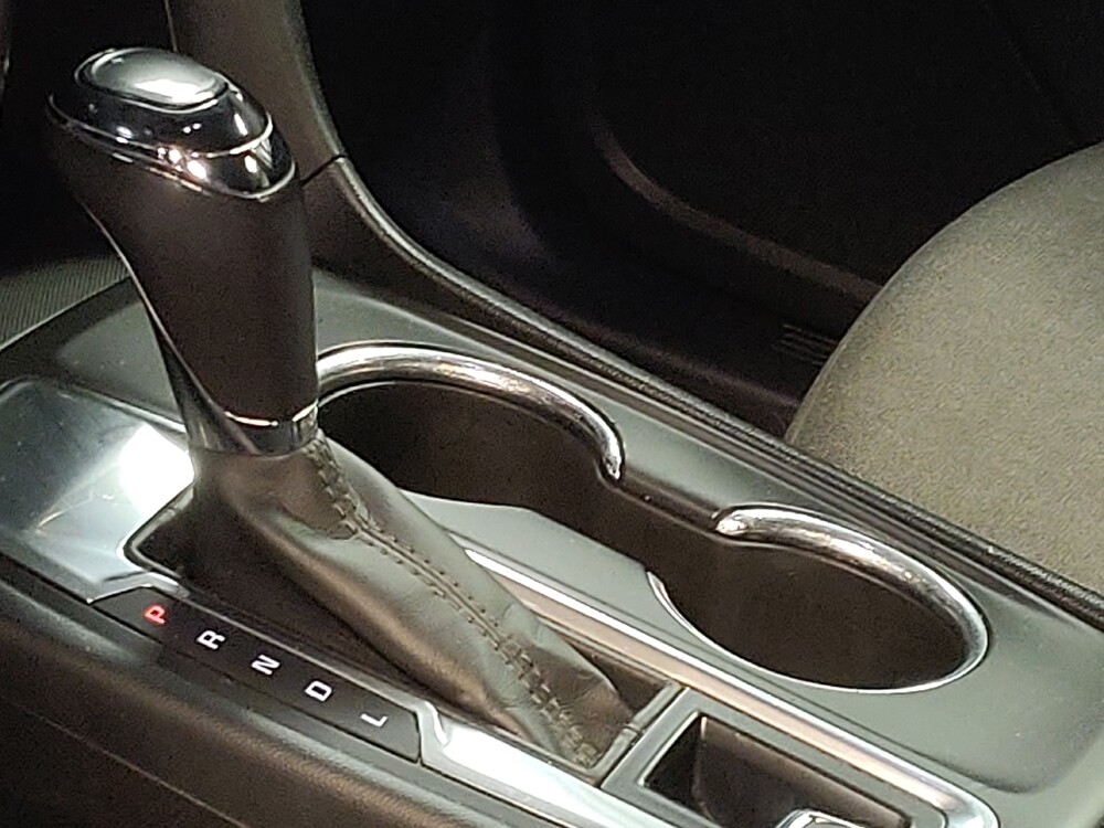 2018 Chevrolet Equinox in Tampa, FL 33619 - 18100302 26