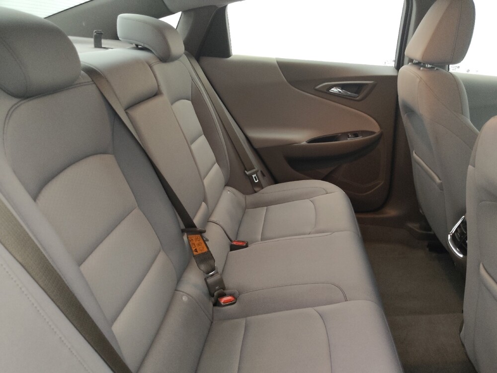 2022 Chevrolet Malibu in Tampa, FL 33619 - 18100303 19