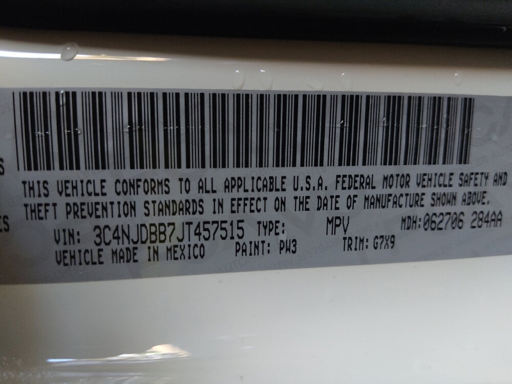 2018 Jeep Compass in Tampa, FL 33619 - 18100305 33