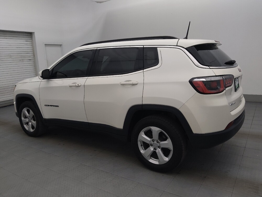 2018 Jeep Compass in Tampa, FL 33619 - 18100305 3