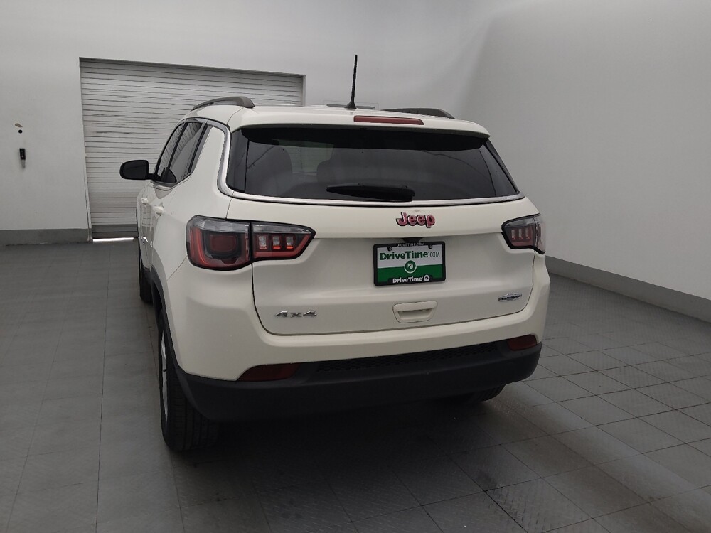 2018 Jeep Compass in Tampa, FL 33619 - 18100305 6