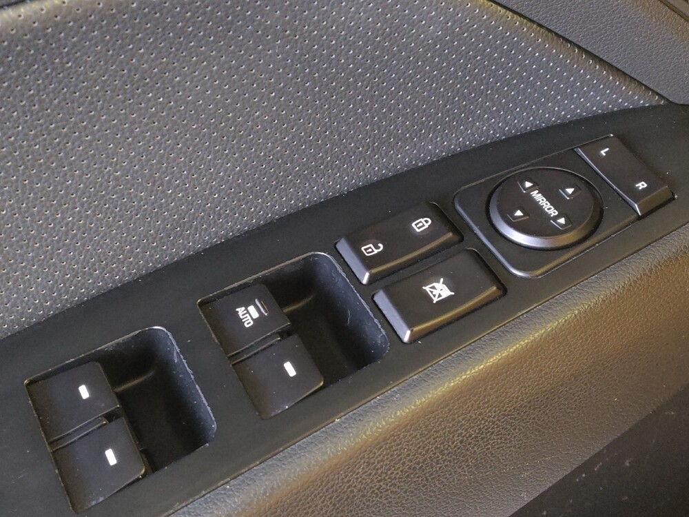 2019 Hyundai Elantra in Houston, TX 77060 - 18100306 27