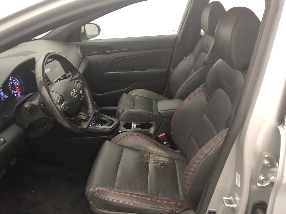 2019 Hyundai Elantra in Houston, TX 77060 - 18100306 17