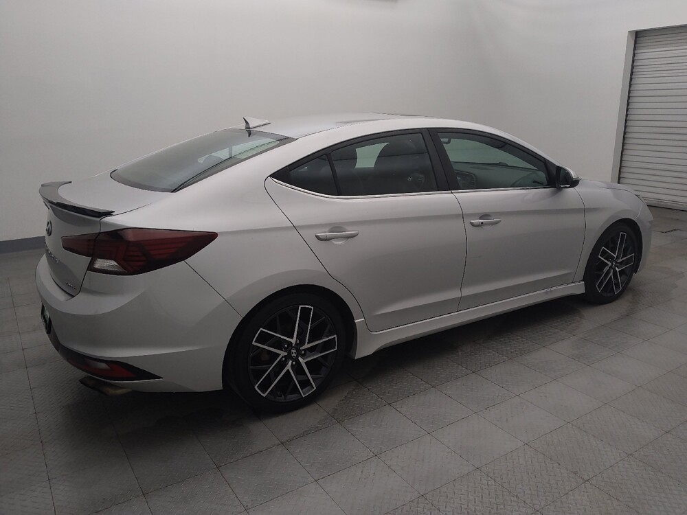 2019 Hyundai Elantra in Houston, TX 77060 - 18100306 10