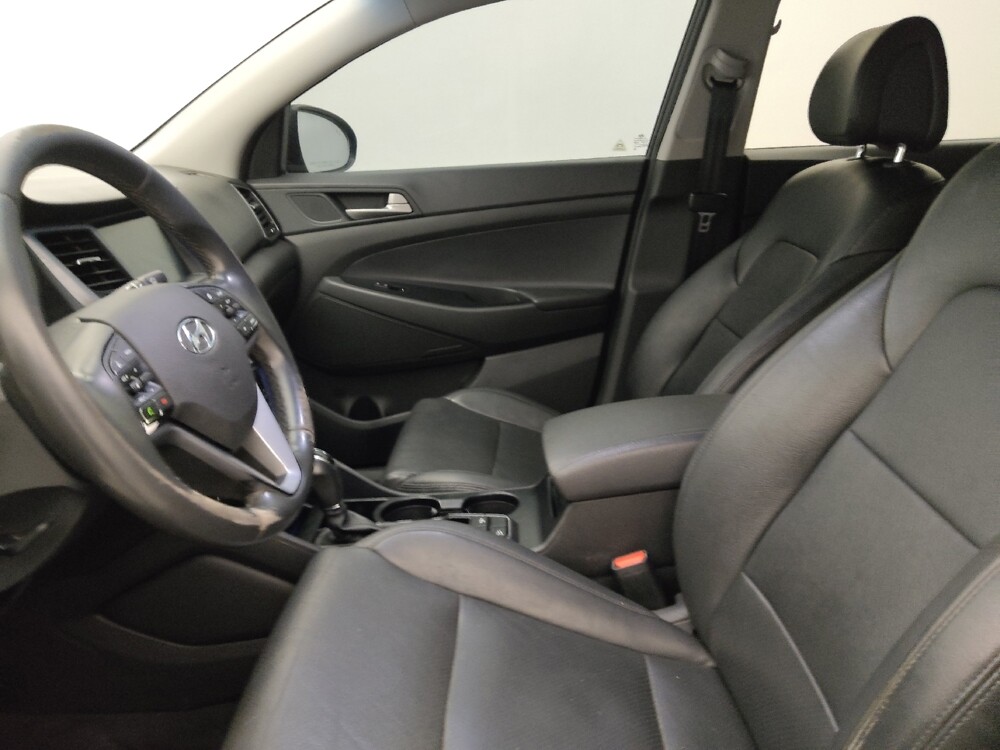 2018 Hyundai Tucson in Tampa, FL 33619 - 18100309 17