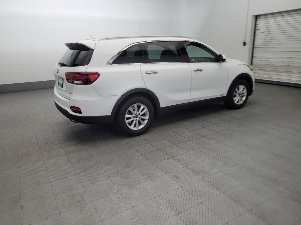 2019 Kia Sorento in Williamstown, NJ 8094 - 18100317 10