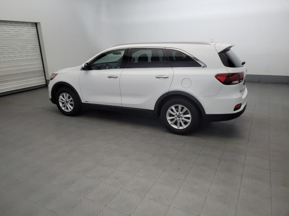 2019 Kia Sorento in Williamstown, NJ 8094 - 18100317 3