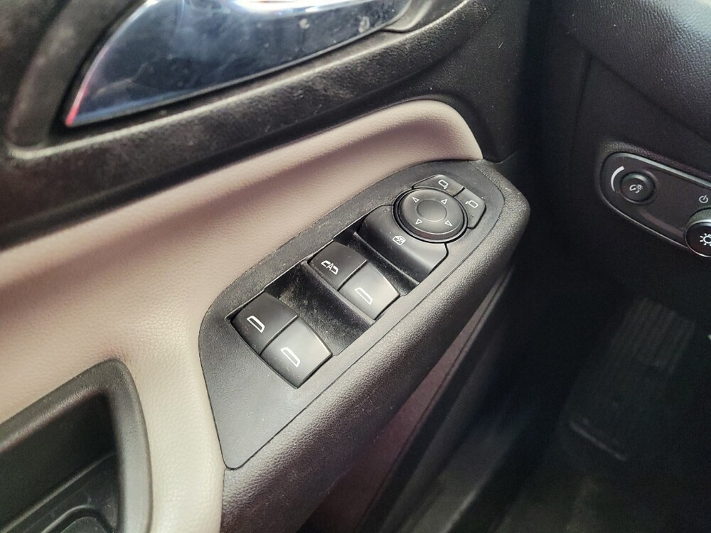 2020 Chevrolet Equinox in Miamisburg, OH 45342 - 18100320 27