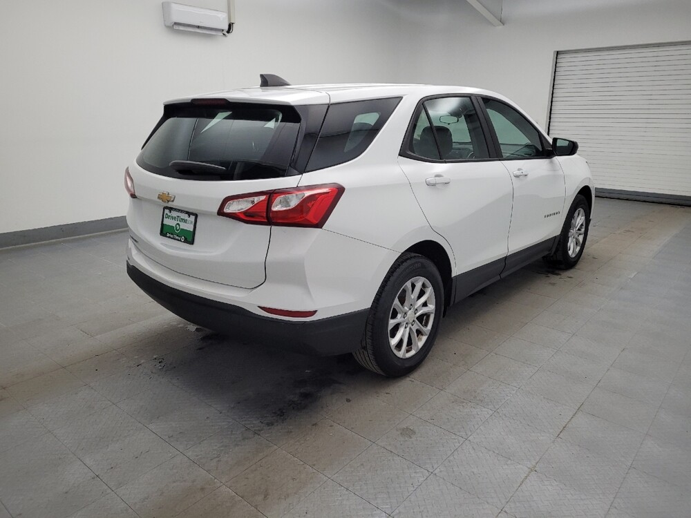 2020 Chevrolet Equinox in Miamisburg, OH 45342 - 18100320 9