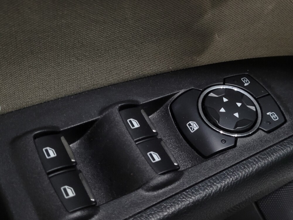 2018 Ford Fusion in Glen Burnie, MD 21061 - 18100322 27