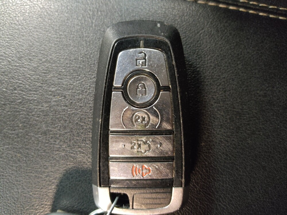 2019 Ford Edge in Bradenton, FL 34207 - 18100336 32