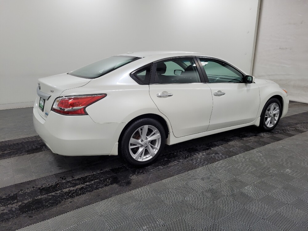 2014 Nissan Altima in Langhorne, PA 19047 - 18100340 10