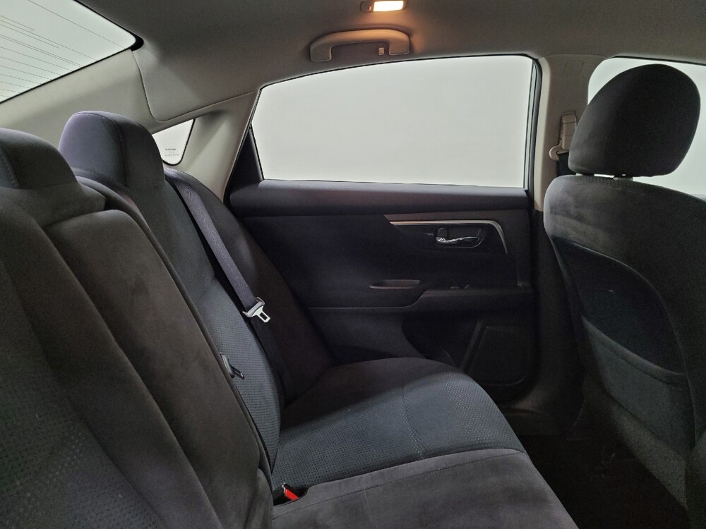 2014 Nissan Altima in Langhorne, PA 19047 - 18100340 19