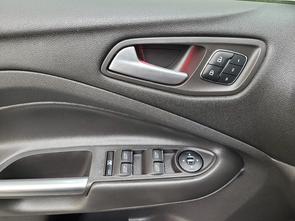 2014 Ford Escape in Langhorne, PA 19047 - 18100341 27