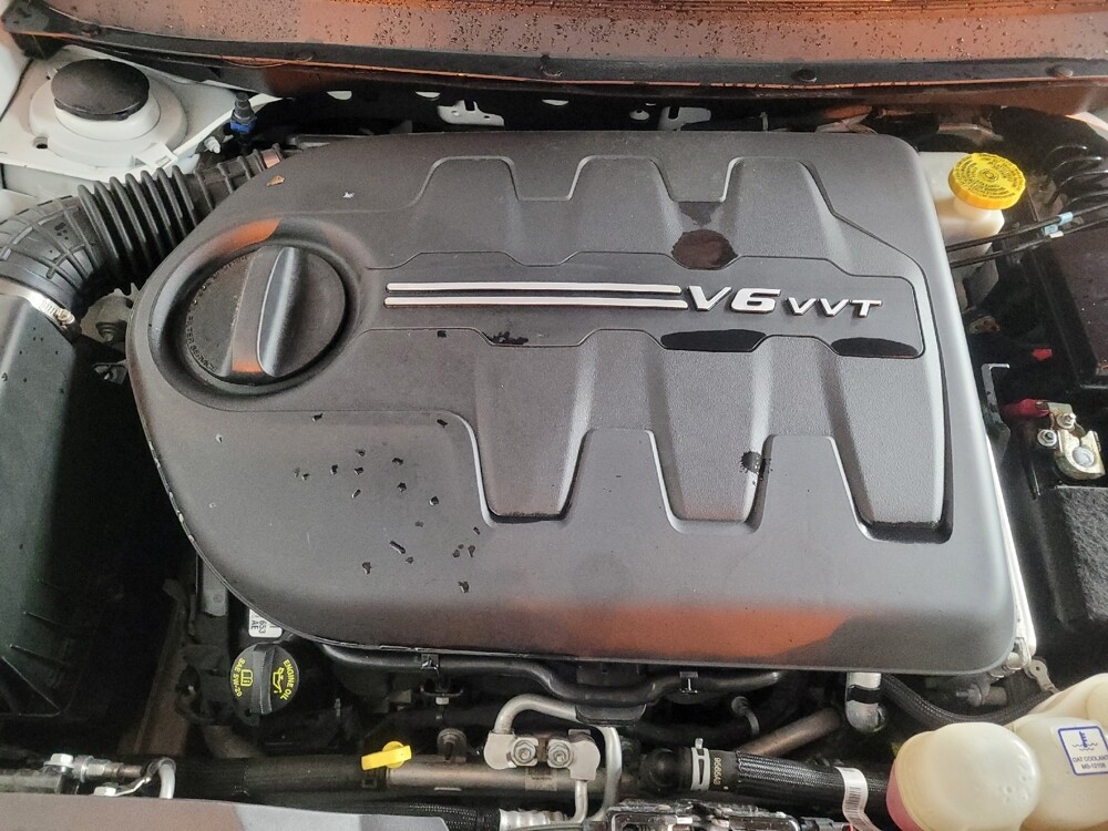 2019 Jeep Cherokee in Union City, GA 30291 - 18100345 30