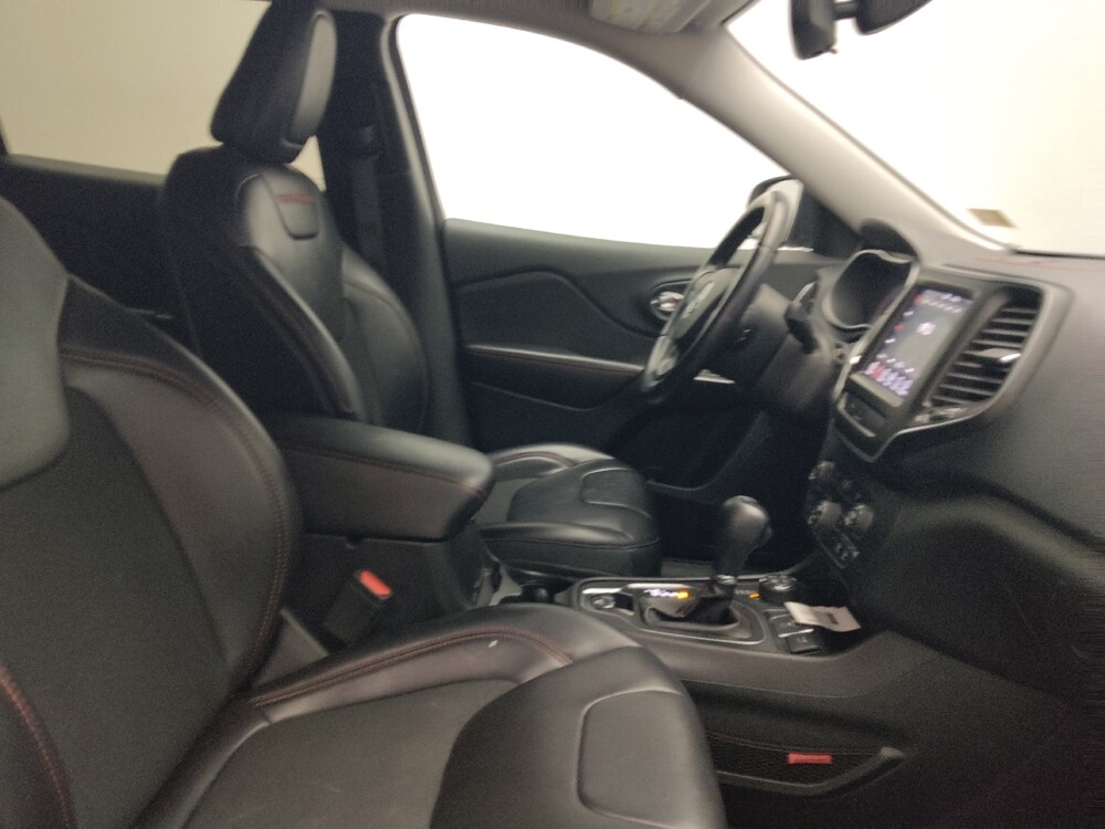 2019 Jeep Cherokee in Union City, GA 30291 - 18100345 21