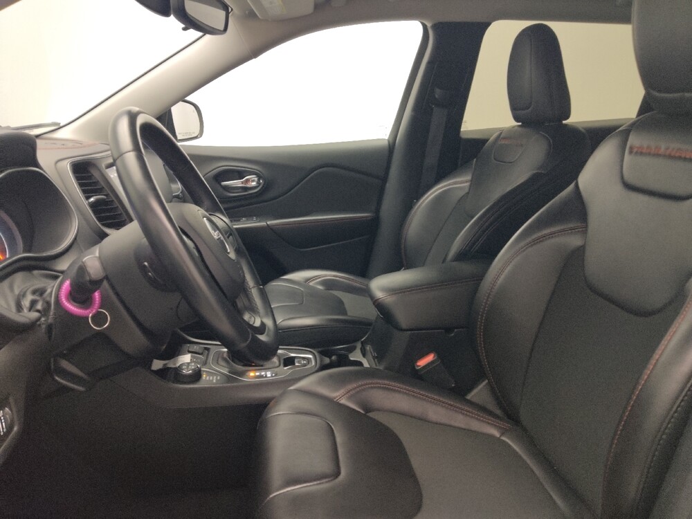 2019 Jeep Cherokee in Union City, GA 30291 - 18100345 17