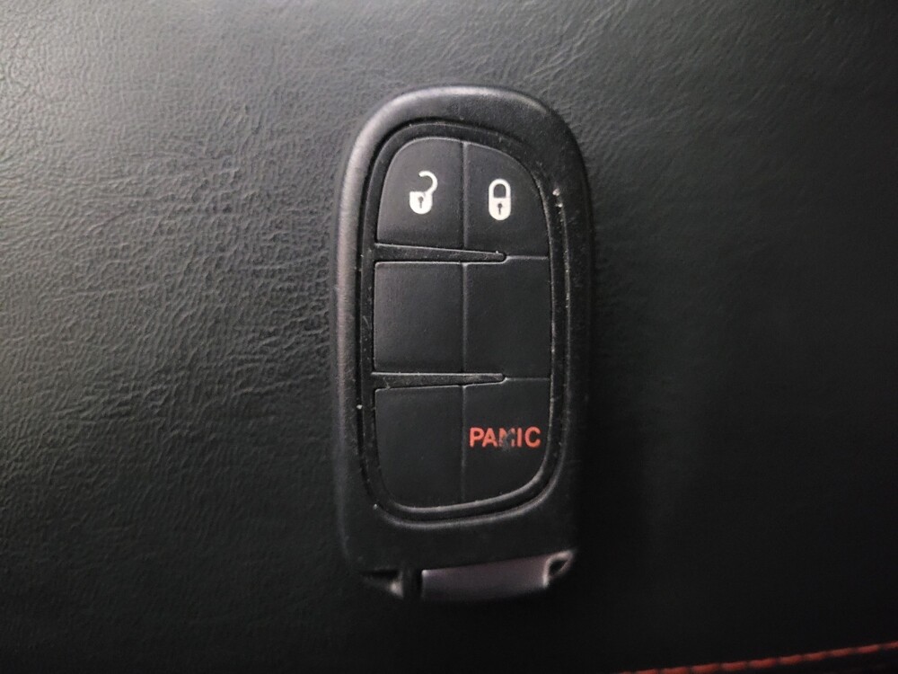 2019 Jeep Cherokee in Union City, GA 30291 - 18100345 32